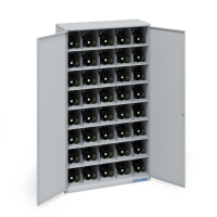 Металлический шкаф для противогазов ХПГ-40, с дверьми Про