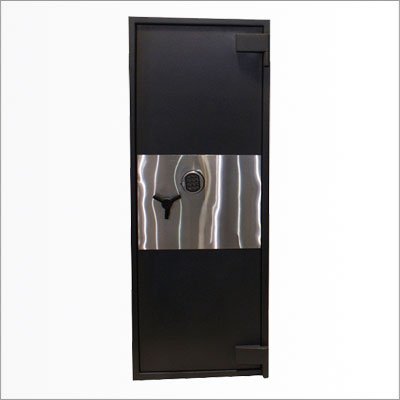 Огневзломостойкий сейф Defender Pro 467 EL+KL