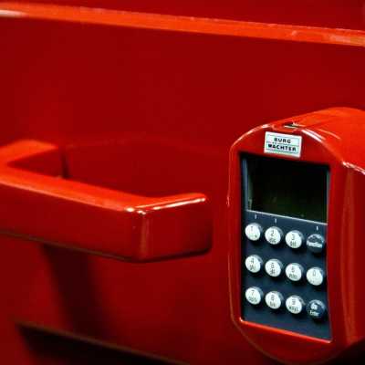 Сейф с защитой от взлома Burg–Wachter E 554 E Lak Red